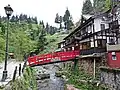 温泉街奥にある瀧見橋