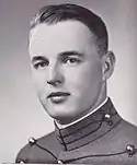 A picture of Glenn Davis posing.