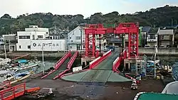 由良港(興居島)