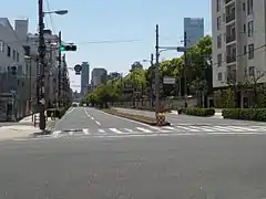 五條宮前交差点から南を望む