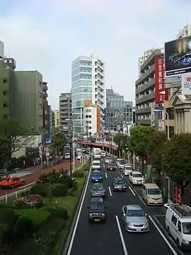 権之助坂(目黒通り)