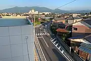 線路跡に整備された市道（2020年5月）