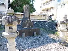 戸田忠恕の墓