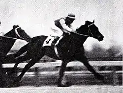 1963年、モンキー姿勢のフォーム