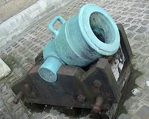ナポレオン戦争で使用された12インチ グリボーバル臼砲