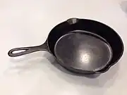 アメリカ流のcast iron skillet（鋳物スキレット）