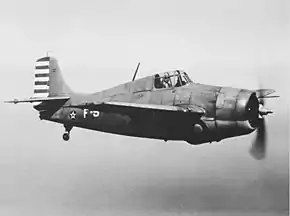 飛行するF4F-3 3987号機(第2戦闘飛行隊所属、1942年2月撮影)