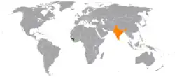GuineaとIndiaの位置を示した地図