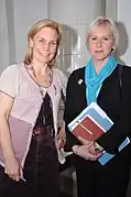 スウェーデンのグニラ・カールソン国際開発協力担当大臣と（2010年5月7日）