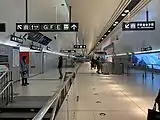 10号線改札階コンコース