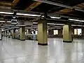 長沙湾駅コンコース