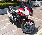 CB400スーパーボルドール