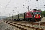 毛沢東号（HXD3D-1893）（2018年撮影）