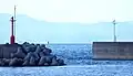 垣生漁港の灯柱2基