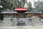 八幡宮神門（平井町、2019年（平成31年）3月）