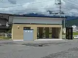 駅前のトイレと駐輪場(2016年8月)