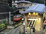 正面出入口（商店街方面から）（2018年9月）