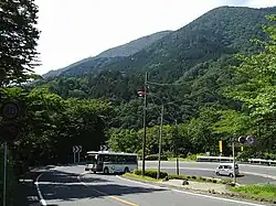 国道1号区間の大平台ヘアピンカーブ