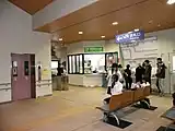 改札口(2010年12月)