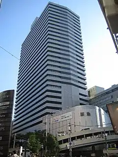 阪急グランドビル