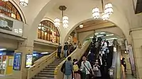 西口コンコース（リニューアル前）