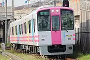 5912F　トラッキー号