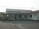 改築前の駅舎(2004年7月)