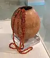 紀元2000年 - 前1000年 甕と装飾品 ハラッパー
