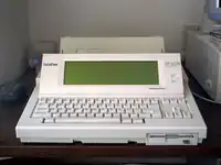 英語用ワープロ専用機「Brother WP-1400D」
