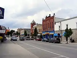 ハリストンの中心街 Elora Street