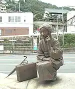 尾道市の林芙美子像