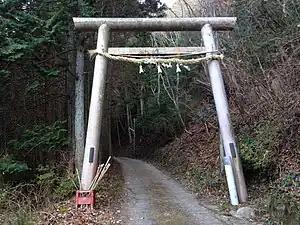 蛇岩神社の一つ目の鳥居※その他の画像についてはコモンズ参照