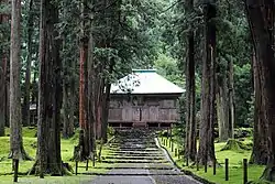 境内