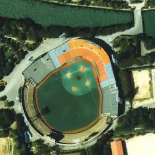 平和台野球場
