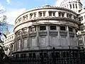 議事堂後部