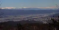 北西側の眺望、伊那谷と飛騨山脈(2019年1月)