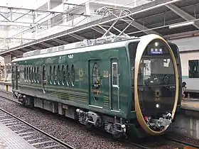 700系732号（ひえい）