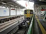 3番ホームに停車中の西武園線（2018年7月撮影）