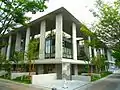 福岡市東図書館