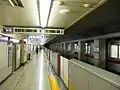 2番線ホーム(2008年7月)