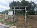 鳥居・墳丘（南）