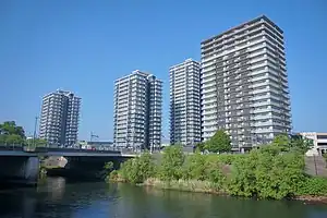 プレミスト盛岡駅前GATE-TOWERとD'グラフォート盛岡駅前タワーズ