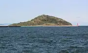 田原市緑が浜から望む姫島