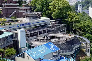 本館