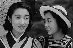 朝霧 鏡子