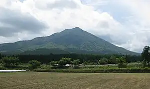 夷守岳