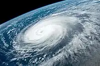 8月31日に国際宇宙ステーションから撮影された台風11号