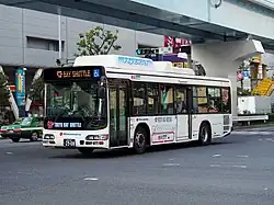 「東京ベイシャトル」（日野・ブルーリボンシティハイブリッド）
