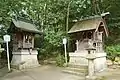 天満神社（左）と恵美須神社（右）