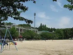 さだ東小学校